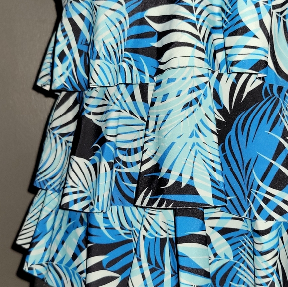 Women's Halter Tankini Size Small NWT - Picture 4 of 16